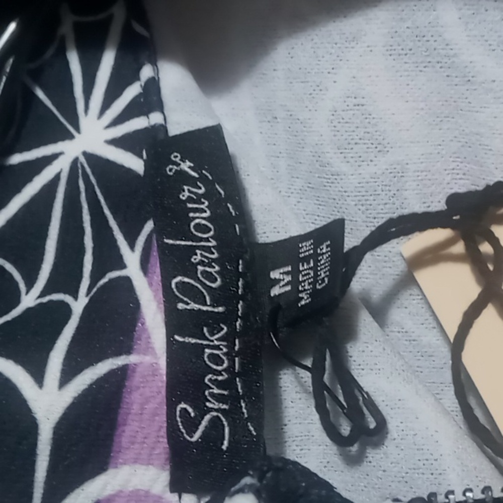 Unique Vintage - image 5